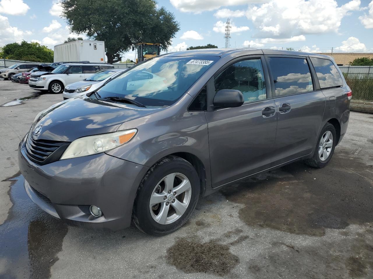 TOYOTA SIENNA 2014