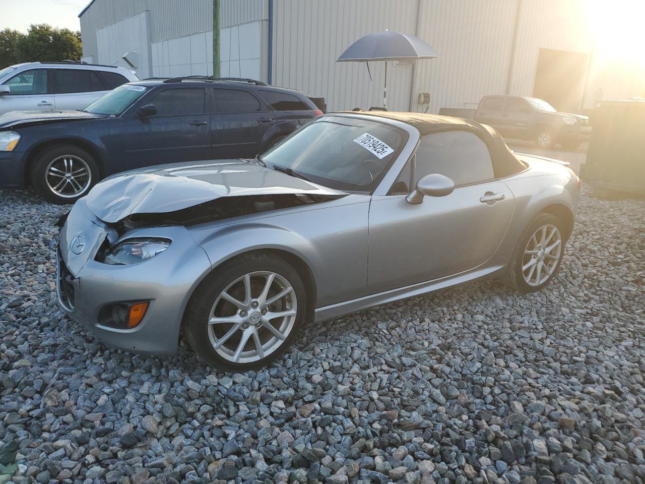 MAZDA MX-5 MIATA 2011