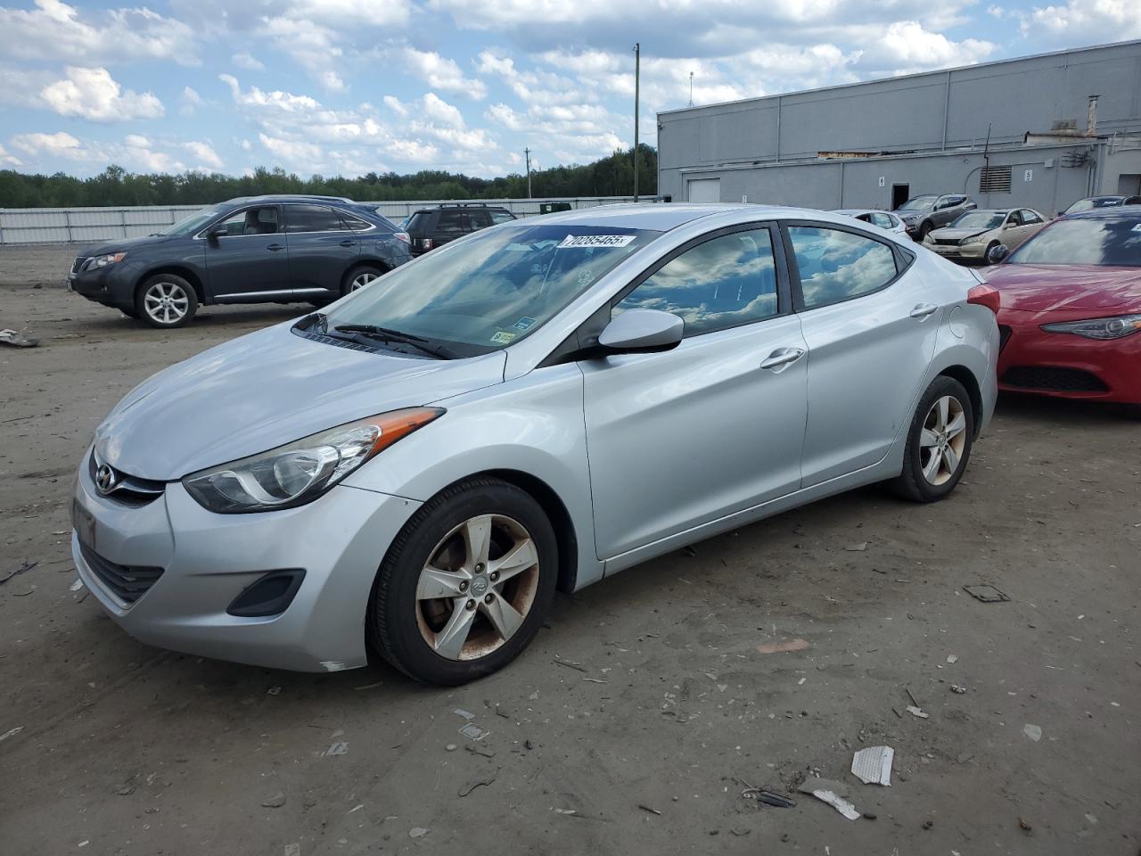 HYUNDAI ELANTRA GL 2013