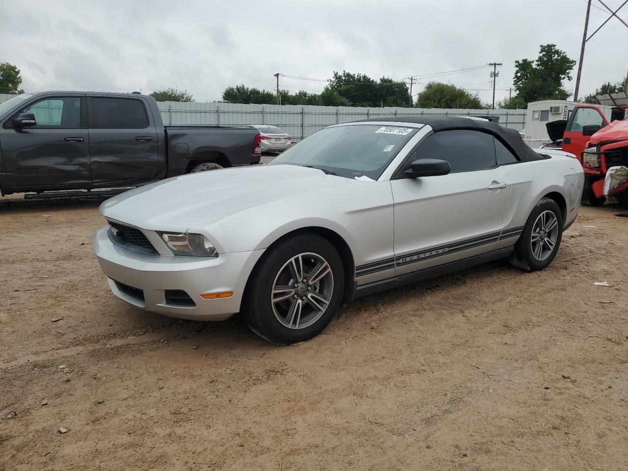 FORD MUSTANG 2010