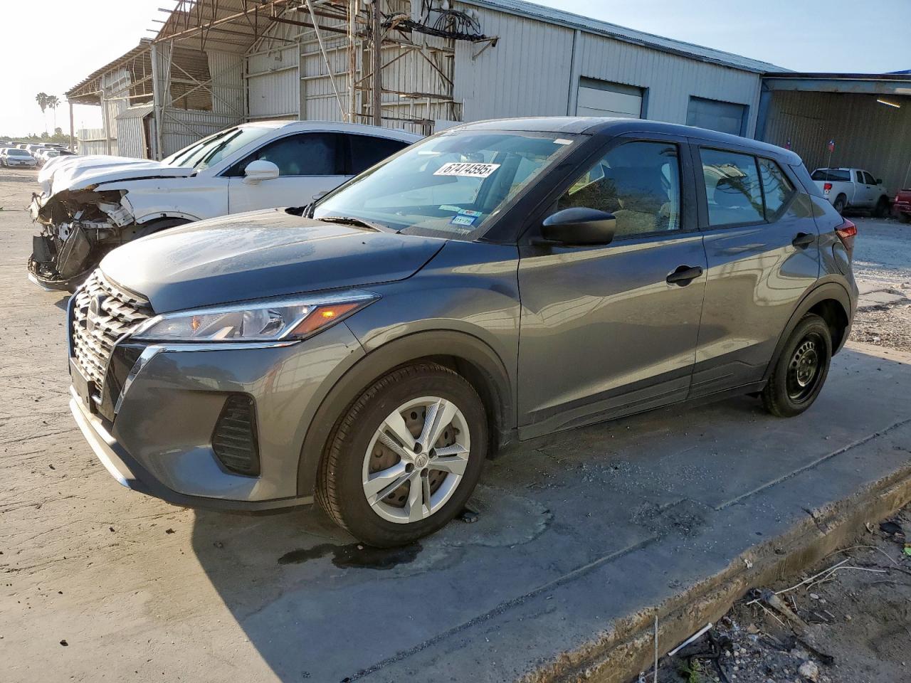 NISSAN KICKS S 2024