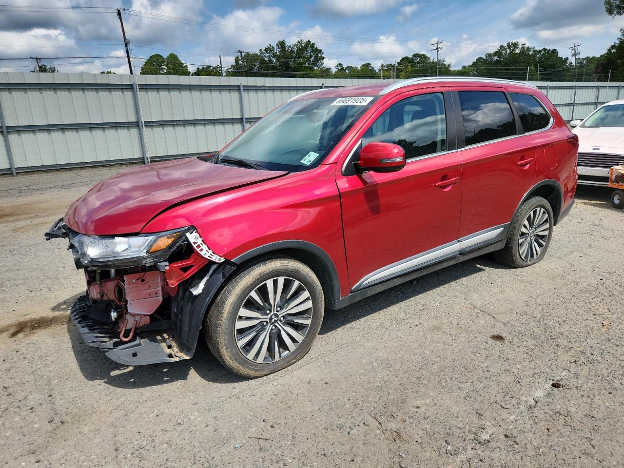 MITSUBISHI OUTLANDER 2020