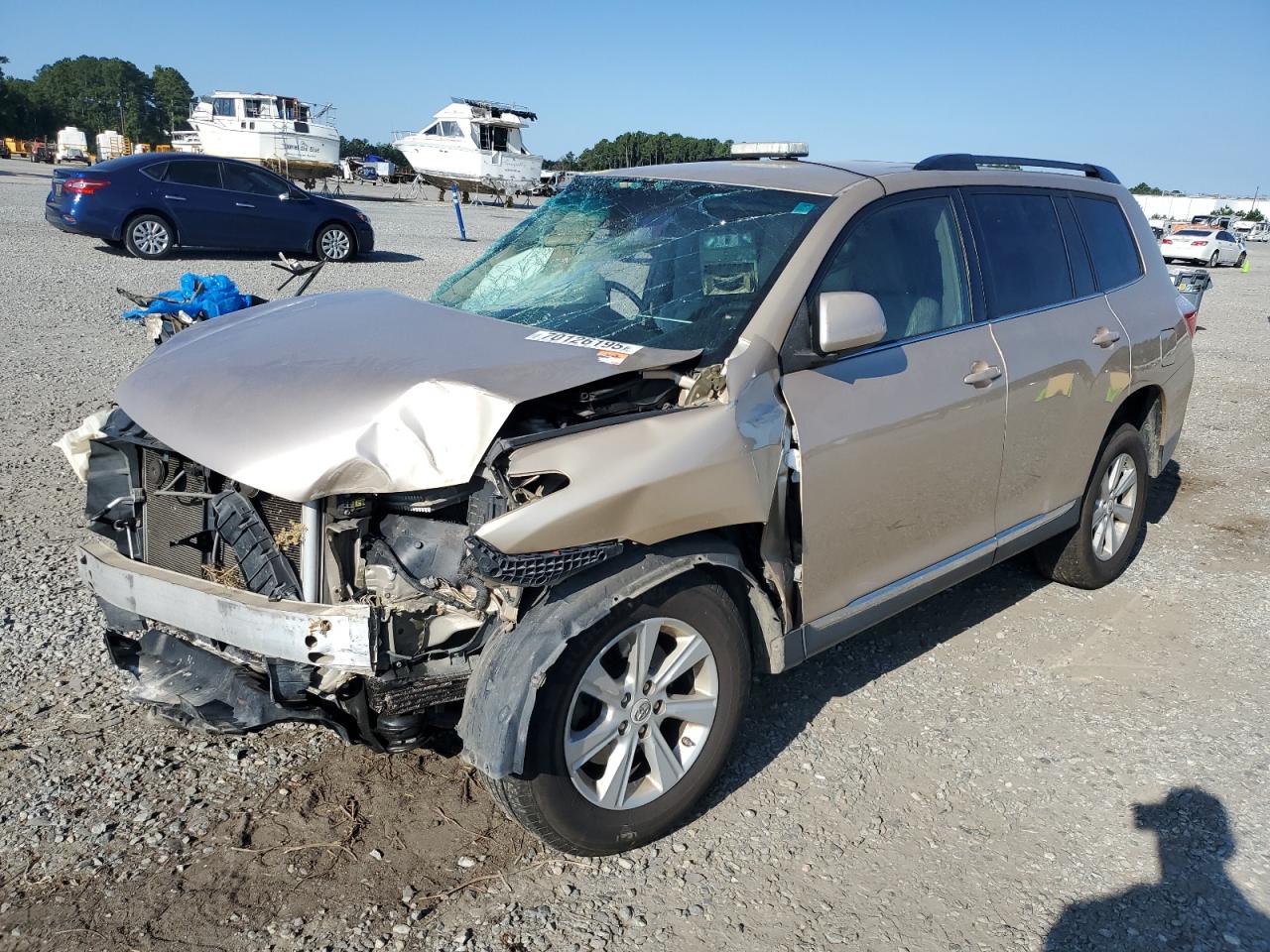 TOYOTA HIGHLANDER 2011