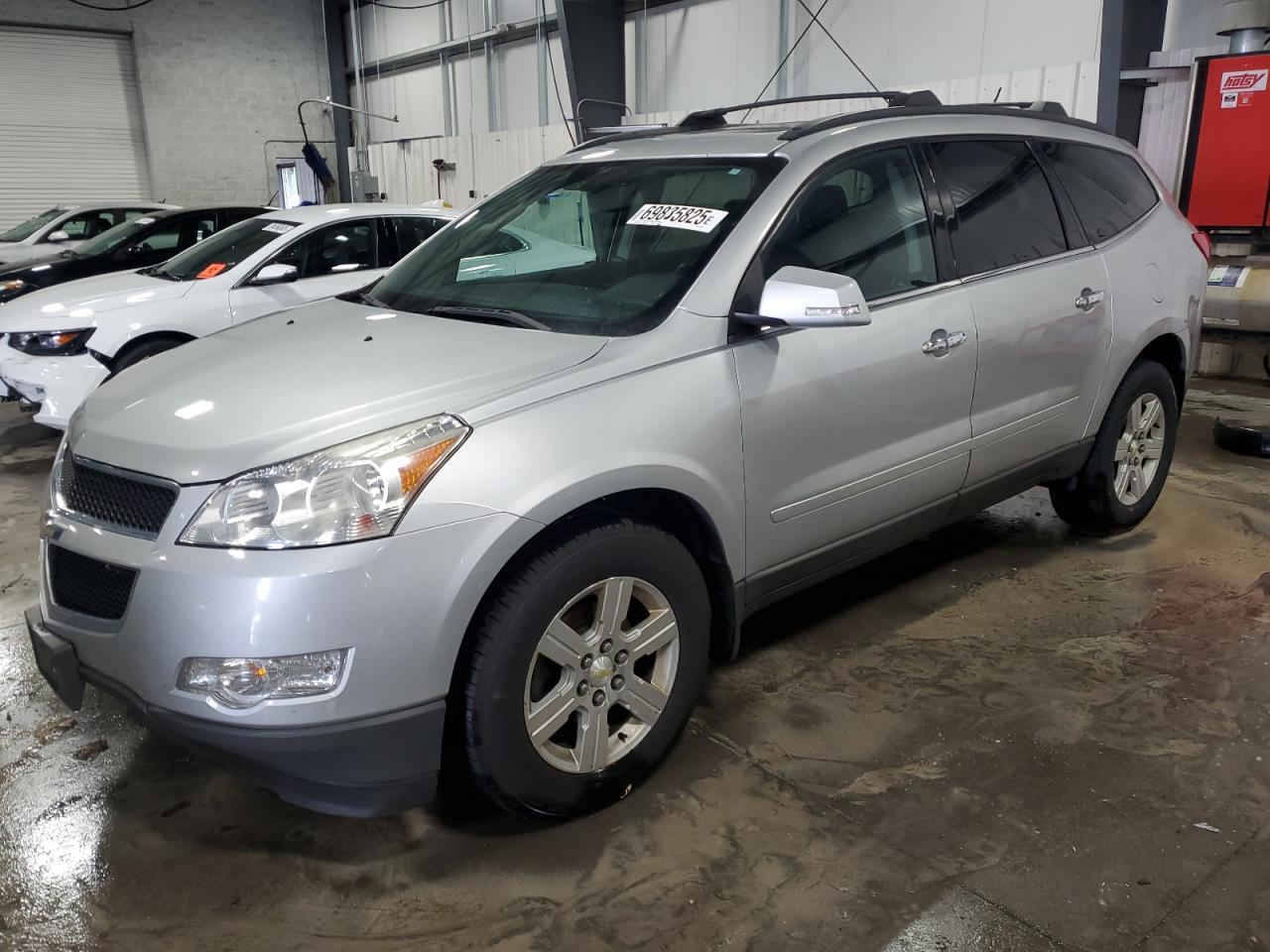CHEVROLET TRAVERSE L 2011