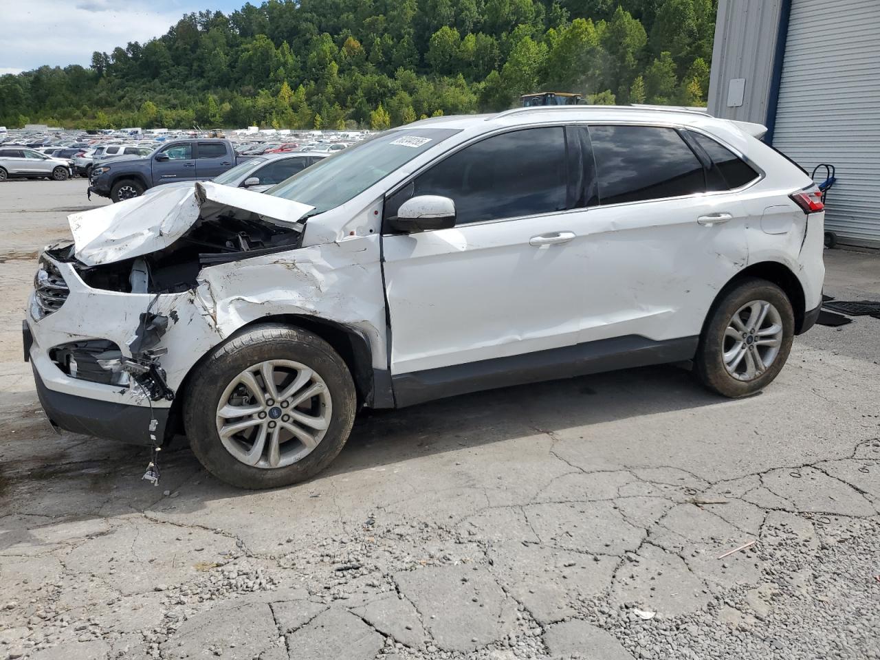 FORD EDGE SEL 2019