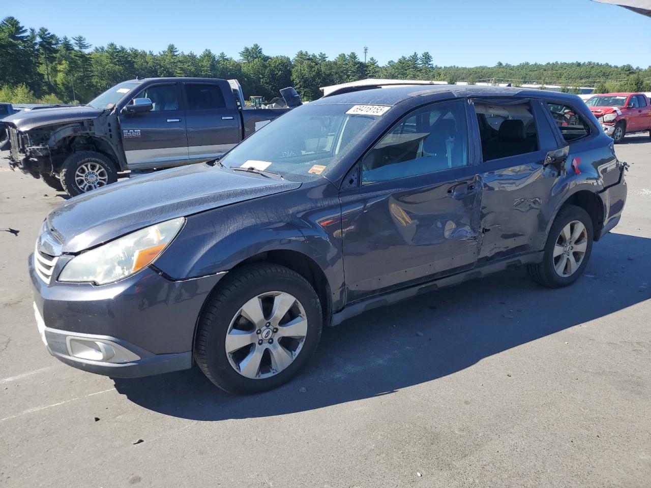SUBARU OUTBACK 2. 2012