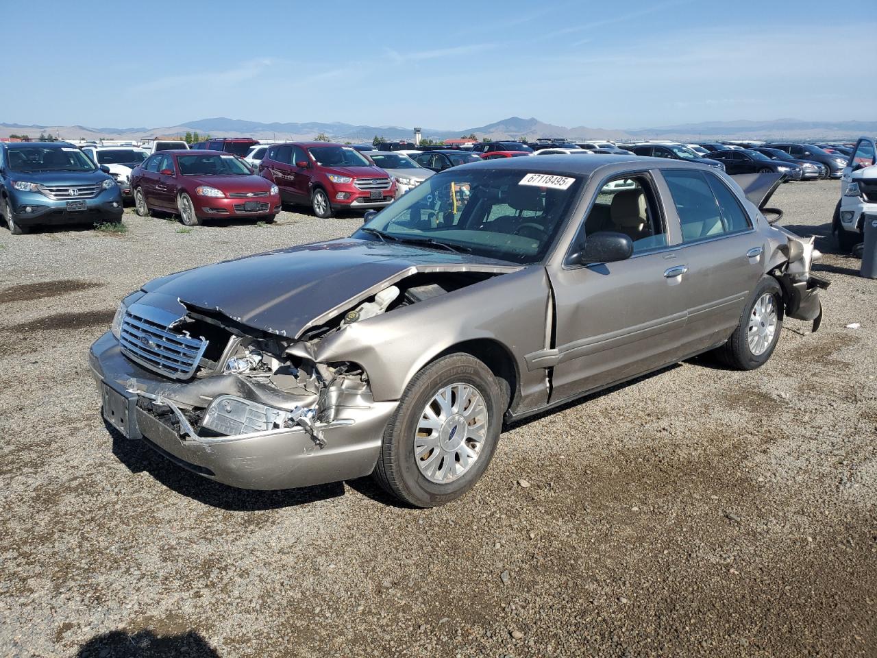 FORD CROWN VICTORIA LX 2003