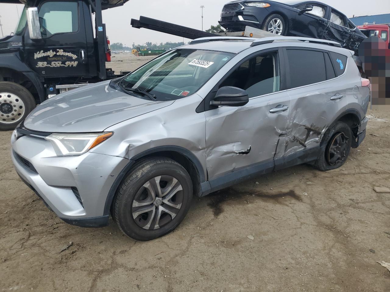 TOYOTA RAV4 LE 2016