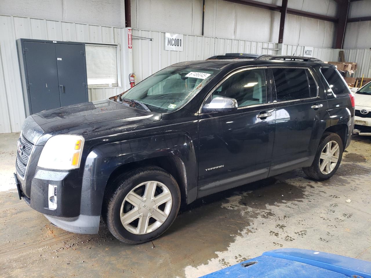 GMC TERRAIN SLT 2011
