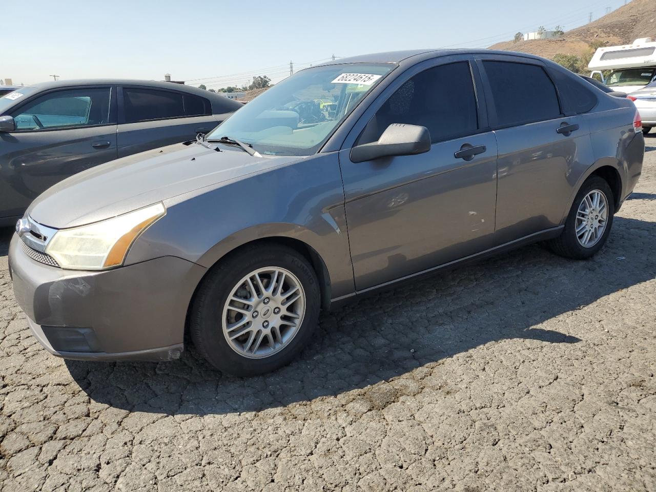 FORD FOCUS SE 2011