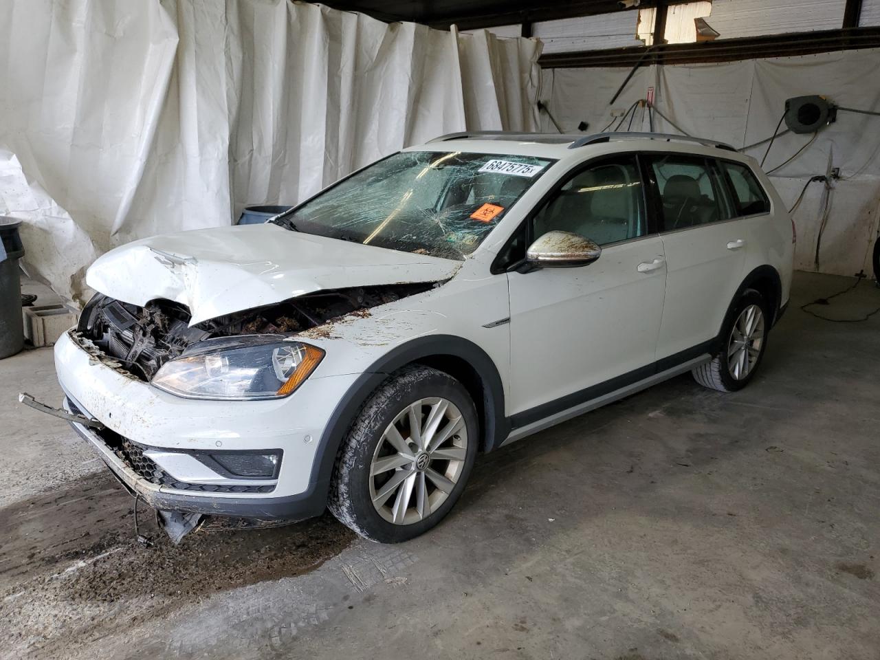 VOLKSWAGEN GOLF ALLTR 2017