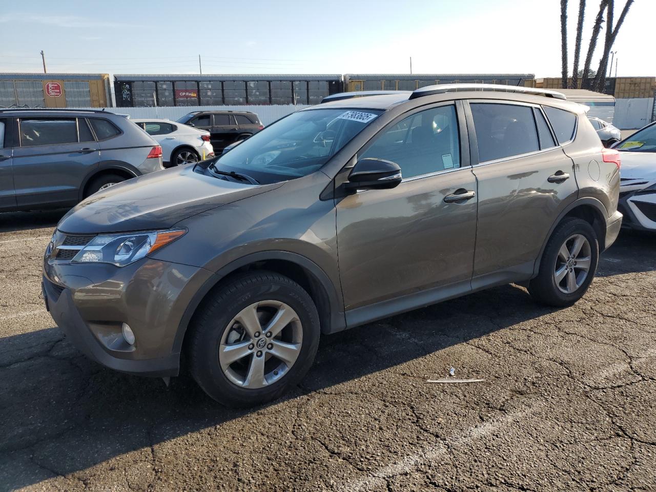 TOYOTA RAV4 XLE 2015