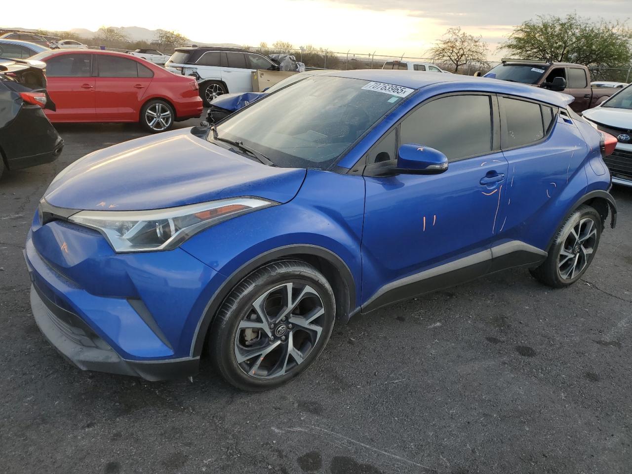 TOYOTA C-HR XLE 2018