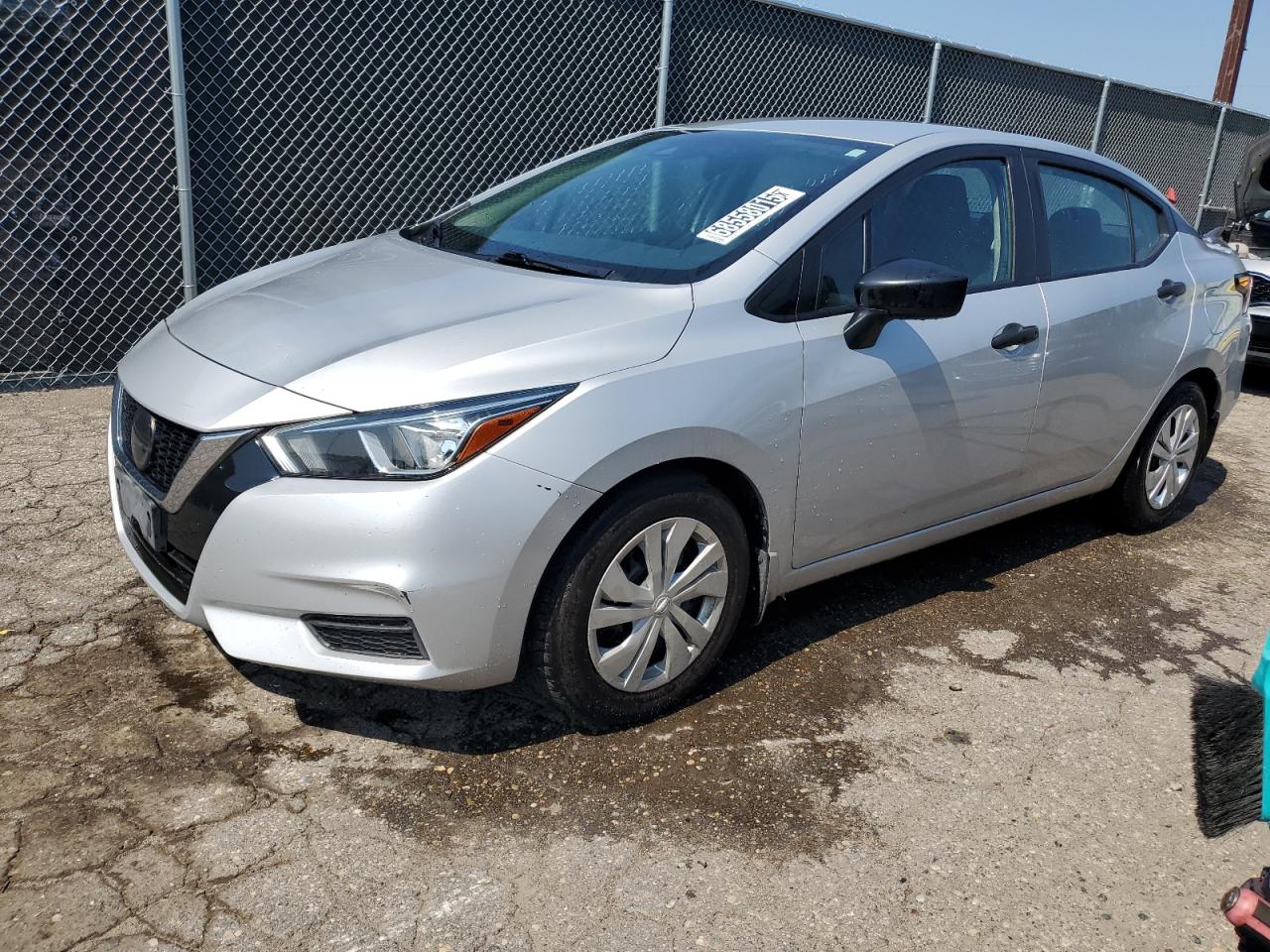 NISSAN VERSA S 2020