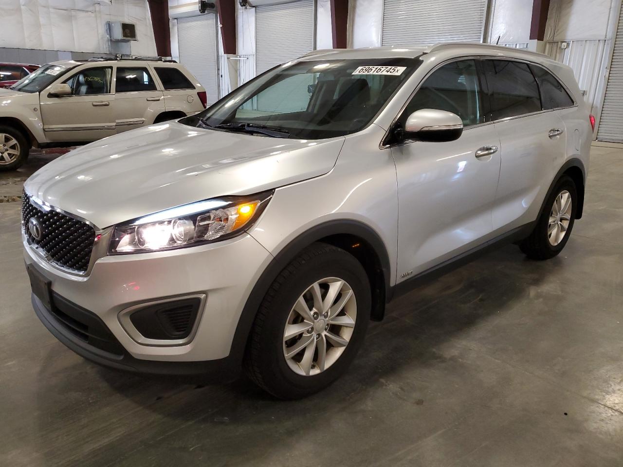 KIA SORENTO LX 2017