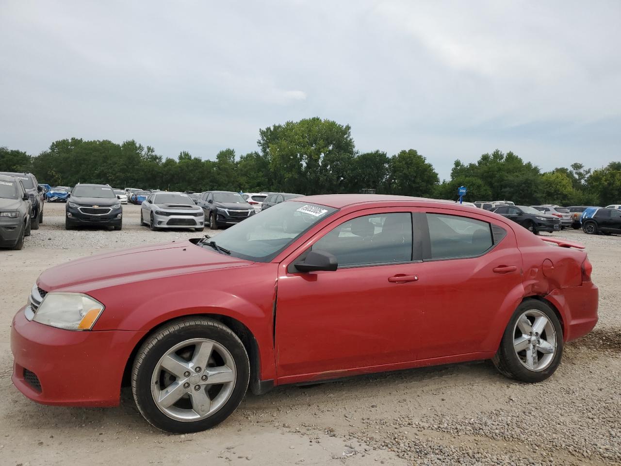 DODGE AVENGER SE 2013