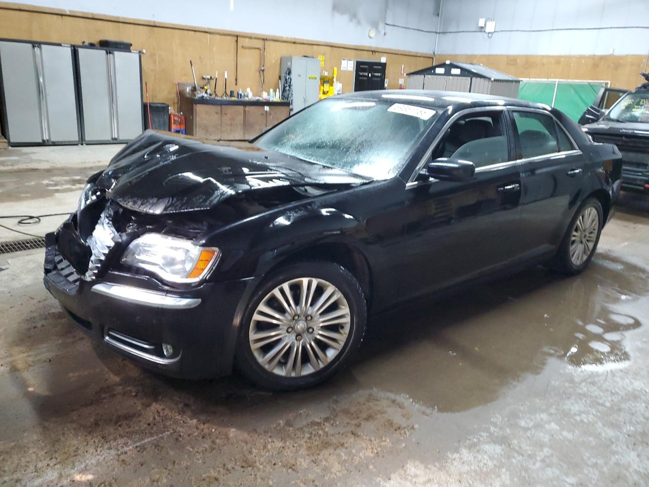 CHRYSLER 300 2013
