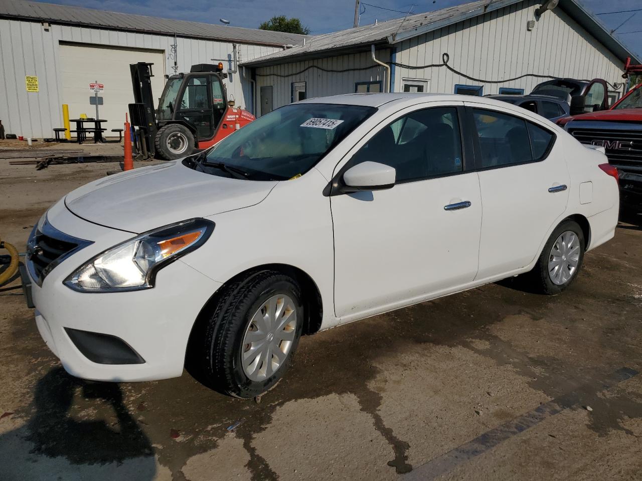 NISSAN VERSA S 2019