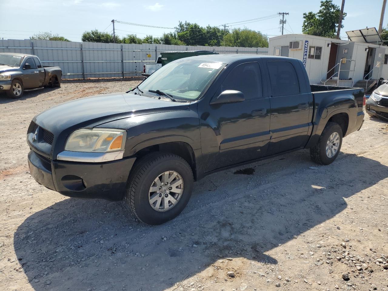 MITSUBISHI RAIDER LS 2006