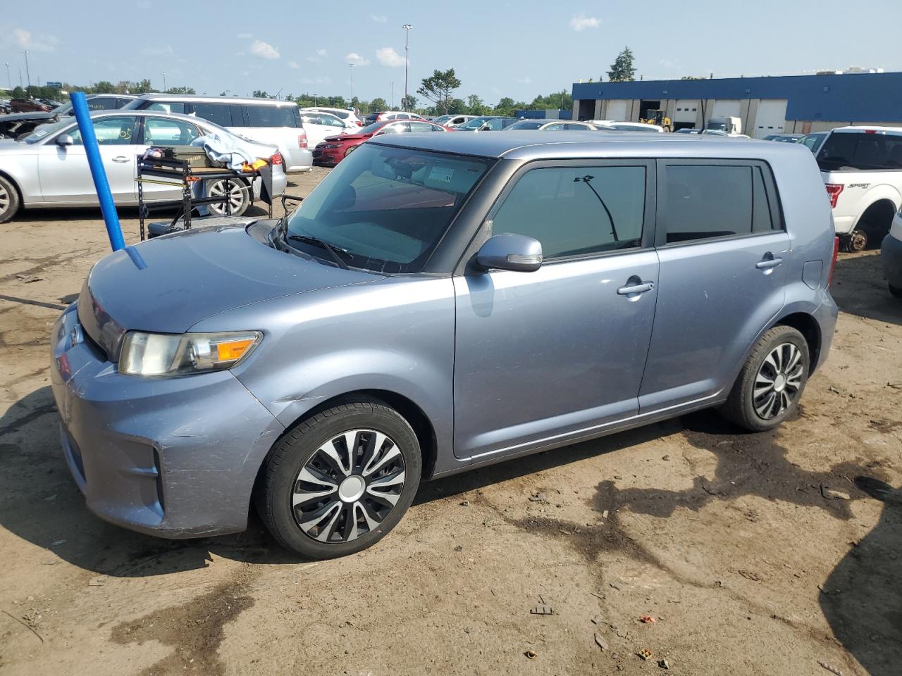 TOYOTA SCION XB 2012