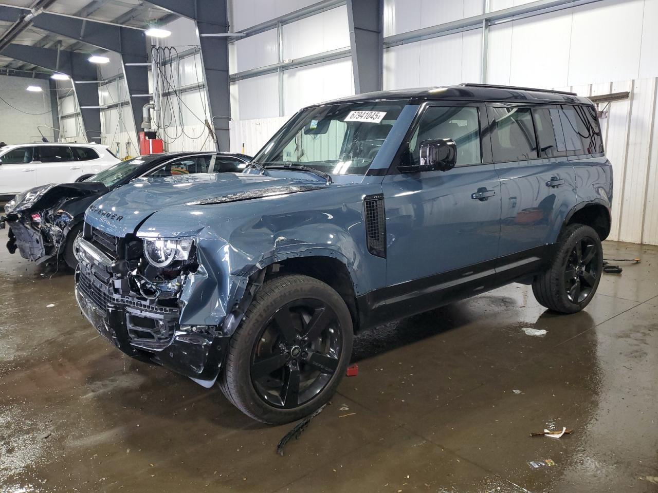 LAND ROVER DEFENDER 1 2025