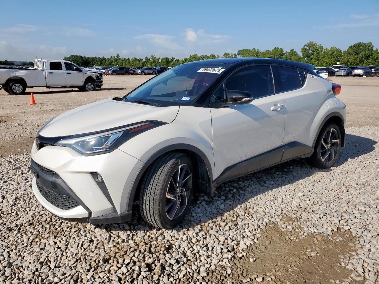 TOYOTA C-HR XLE 2020