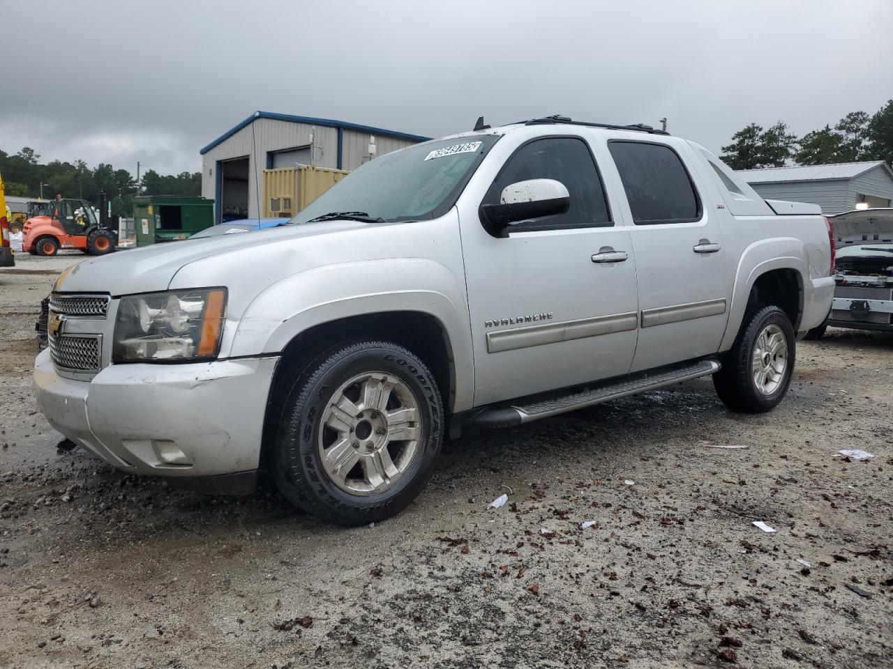 CHEVROLET AVALANCHE 2012