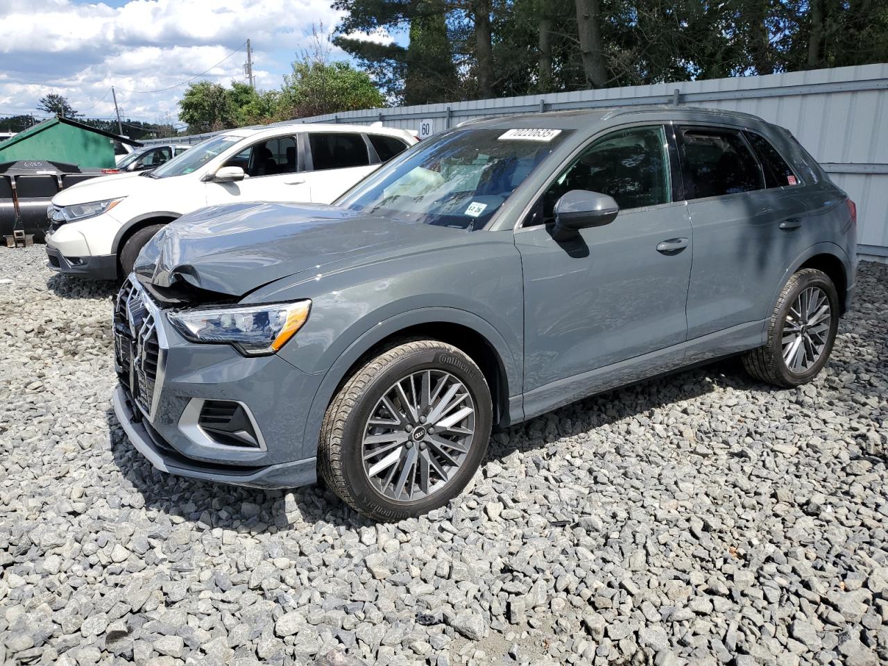 AUDI Q3 PREMIUM 2022