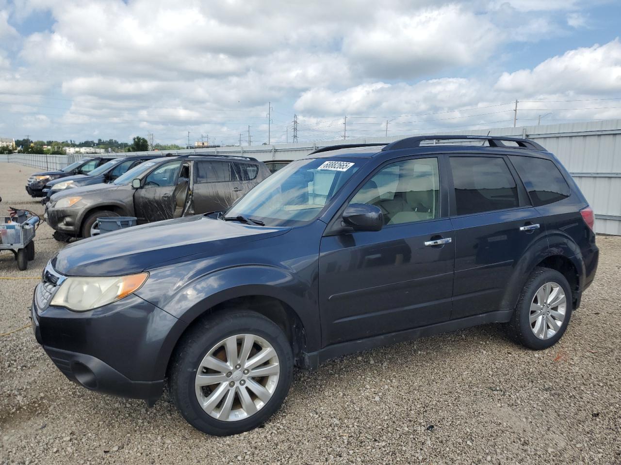 SUBARU FORESTER 2013