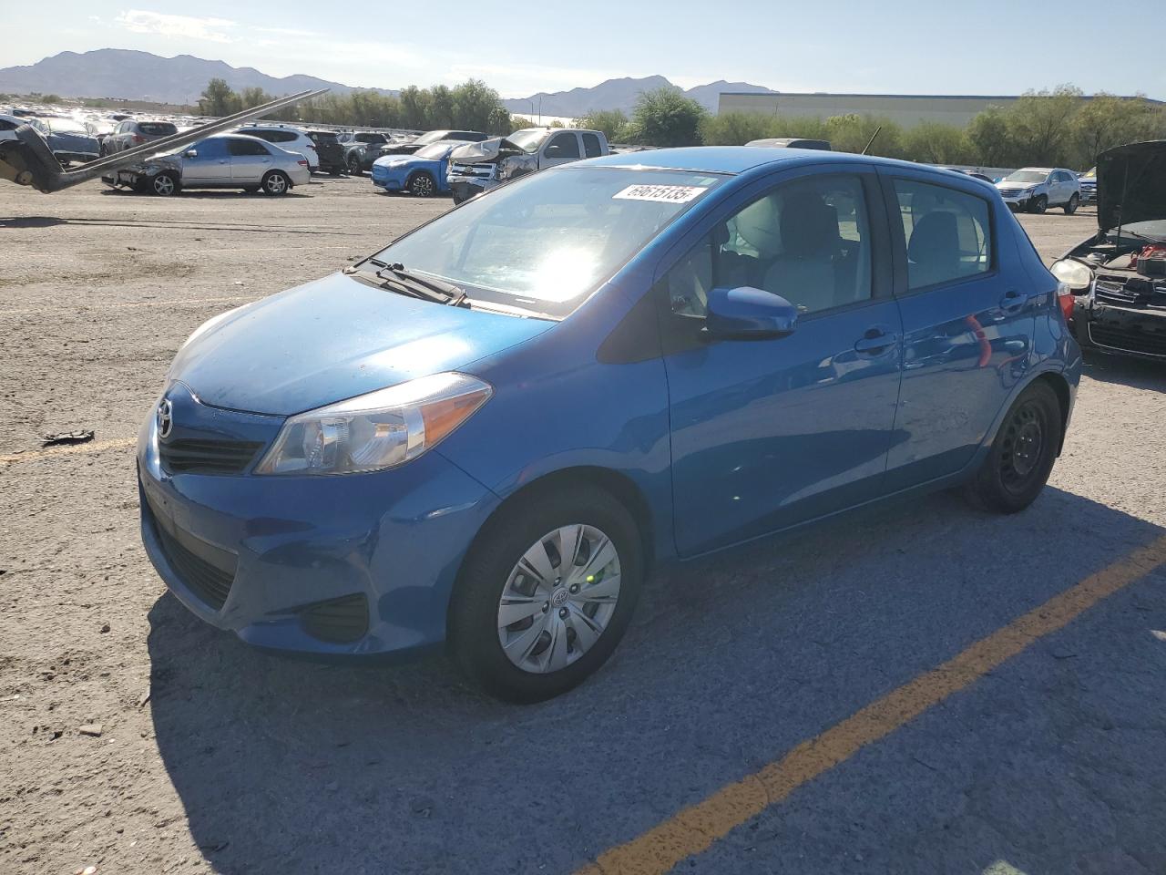 TOYOTA YARIS 2012