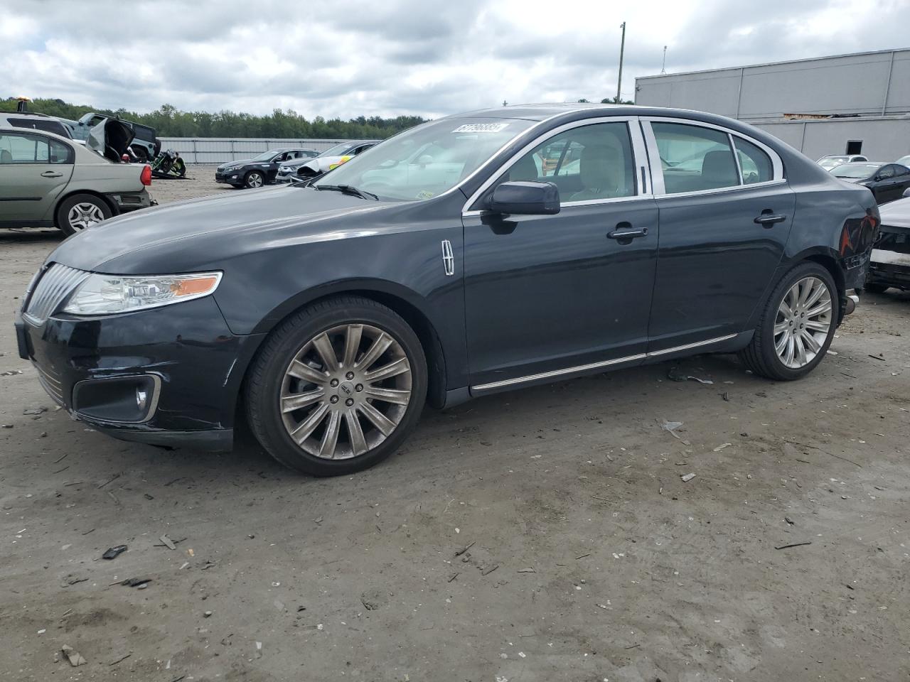 LINCOLN MKS 2011