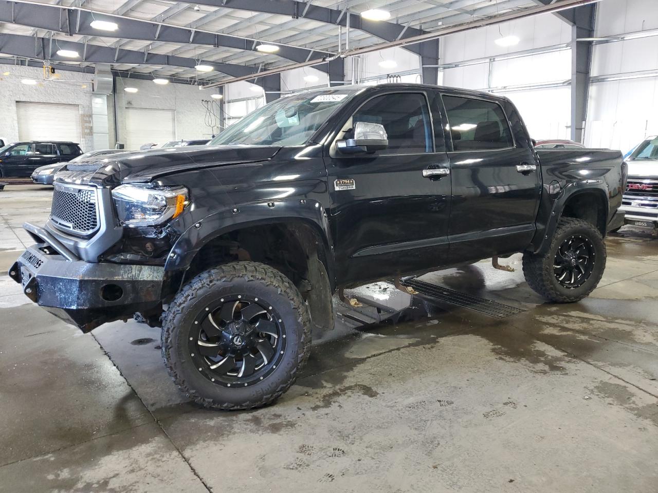 TOYOTA TUNDRA CRE 2016