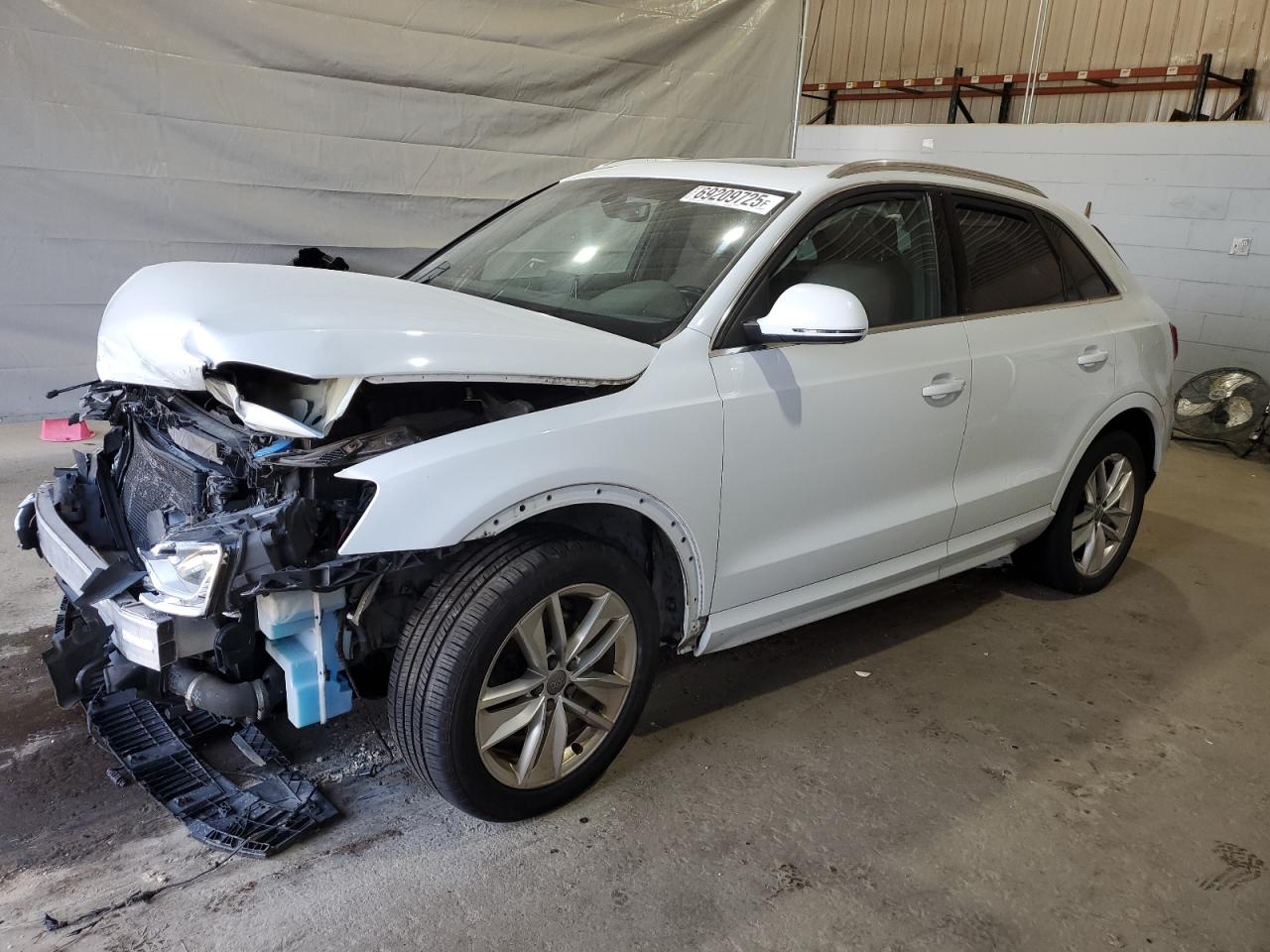 AUDI Q3 PREMIUM 2016