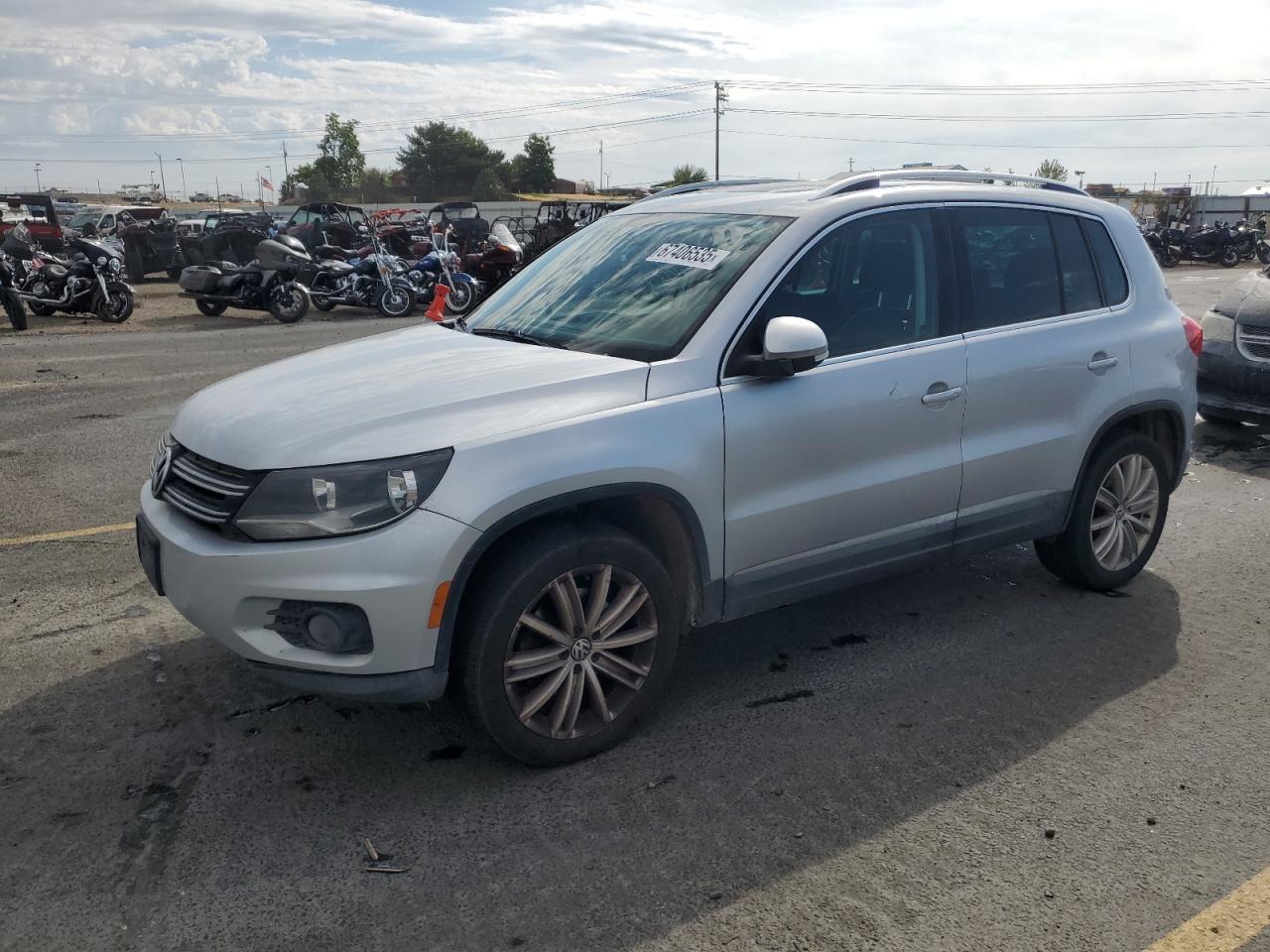 VOLKSWAGEN TIGUAN S 2015