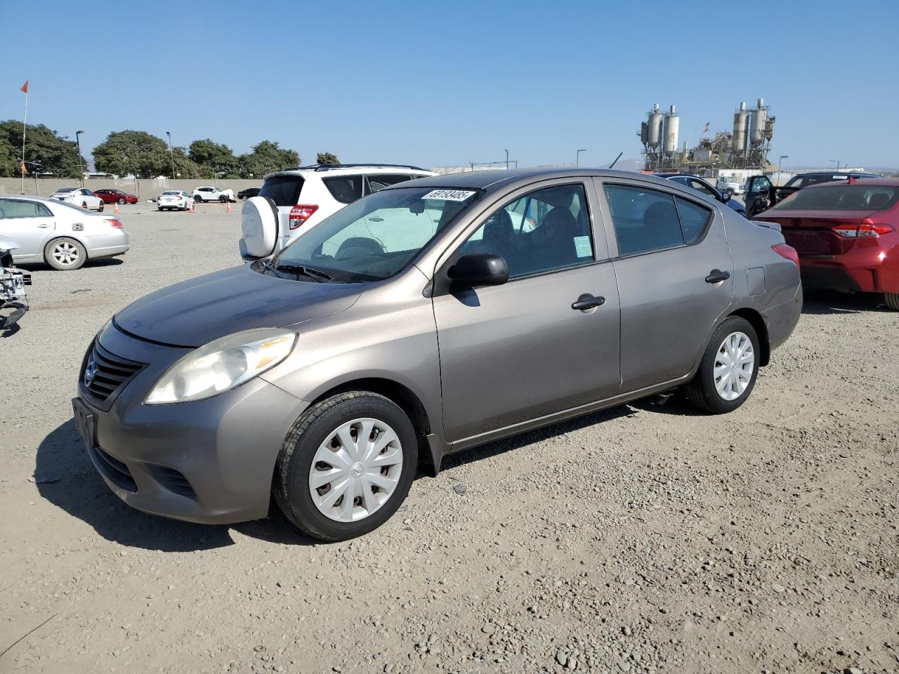 NISSAN VERSA S 2013