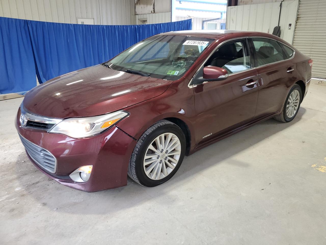 TOYOTA AVALON HYBRID 2015