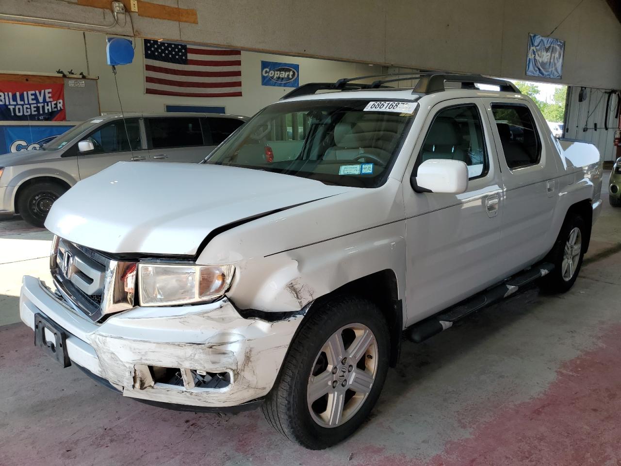 HONDA RIDGELINE 2011