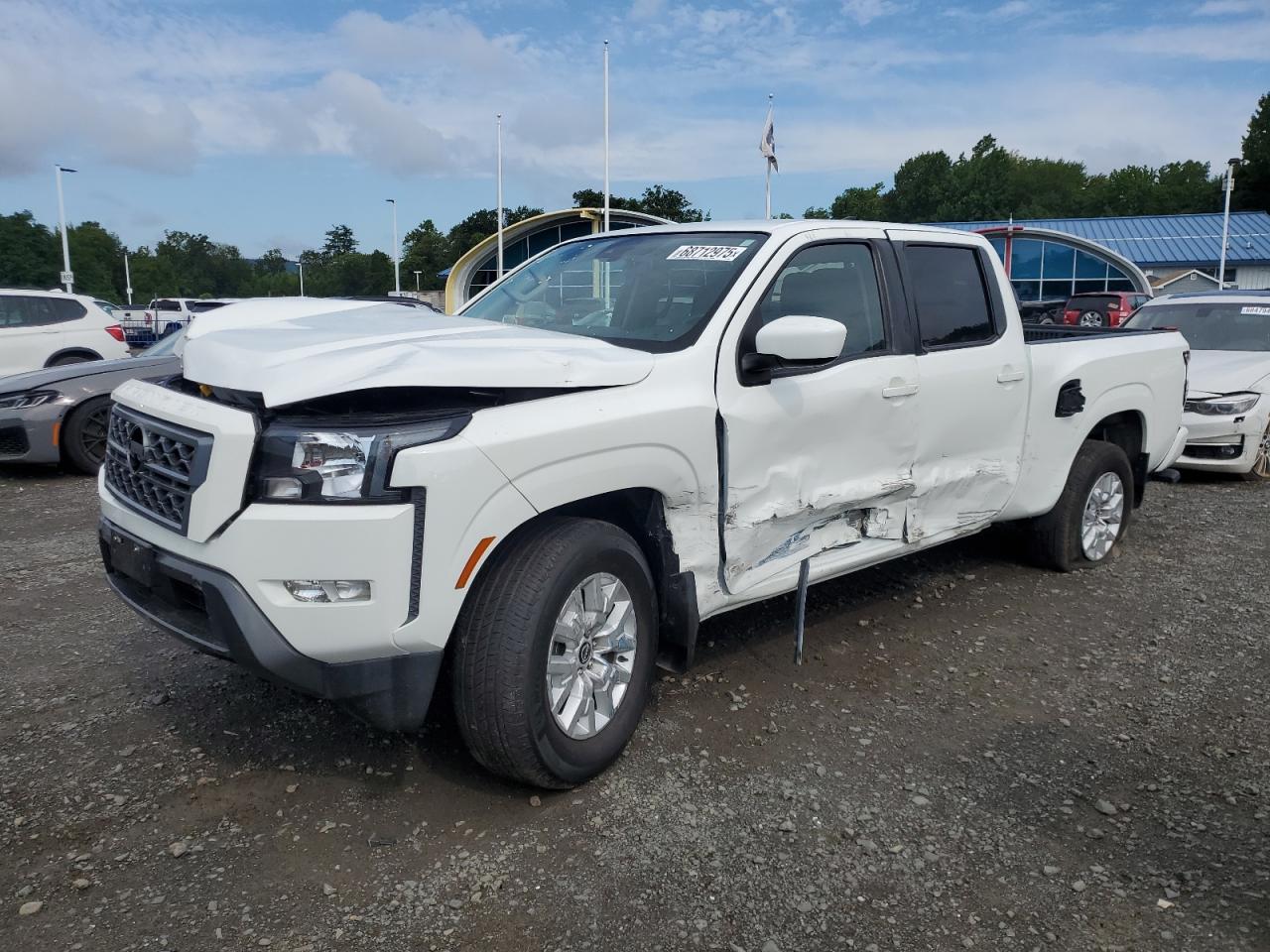 NISSAN FRONTIER SV 2022