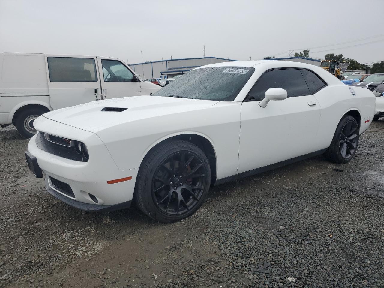 DODGE CHALLENGER 2017