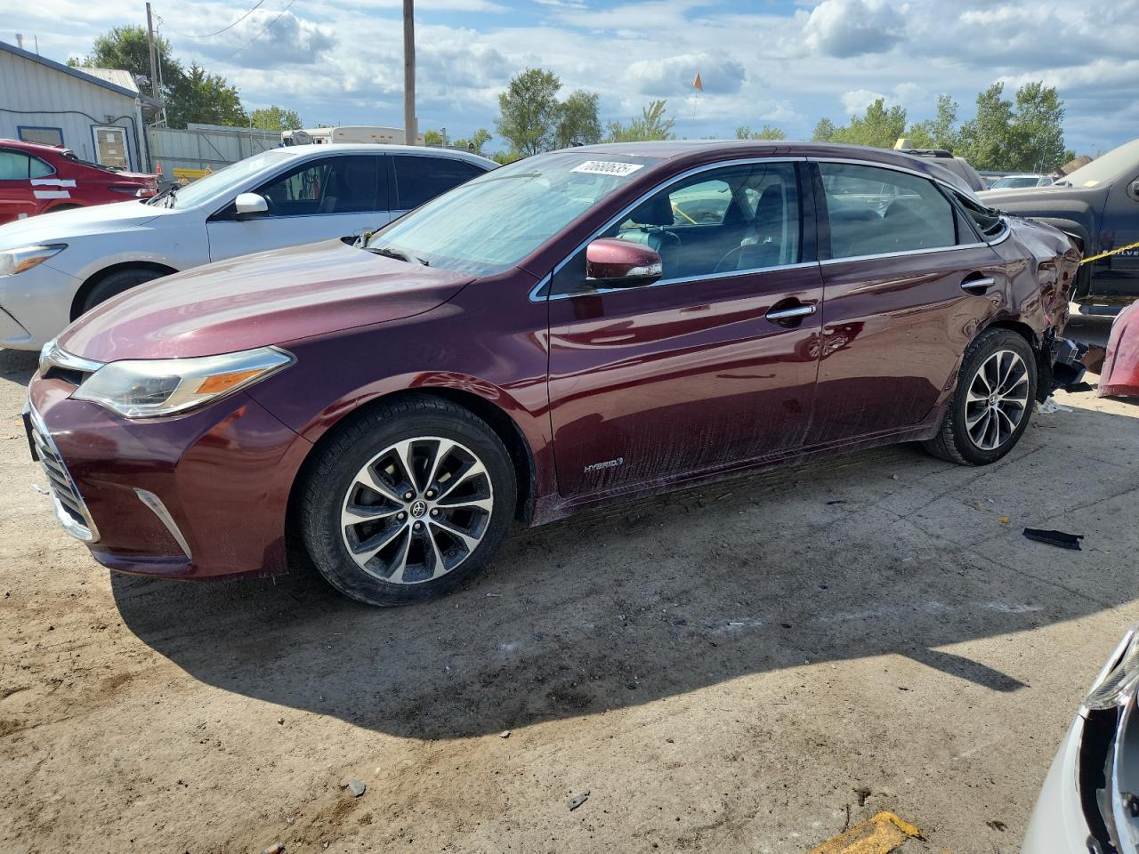 TOYOTA AVALON HYB 2016