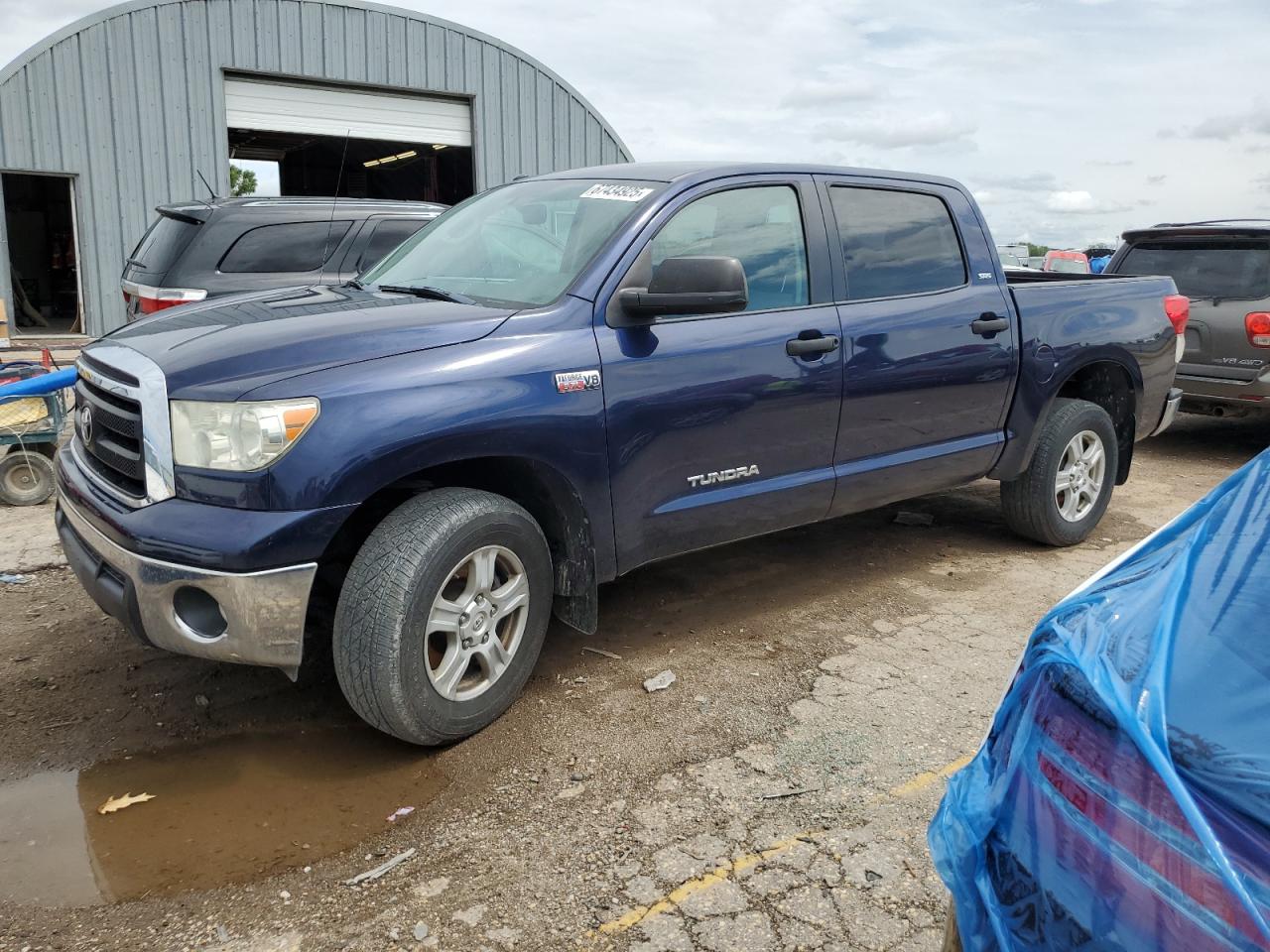 TOYOTA TUNDRA CRE 2011