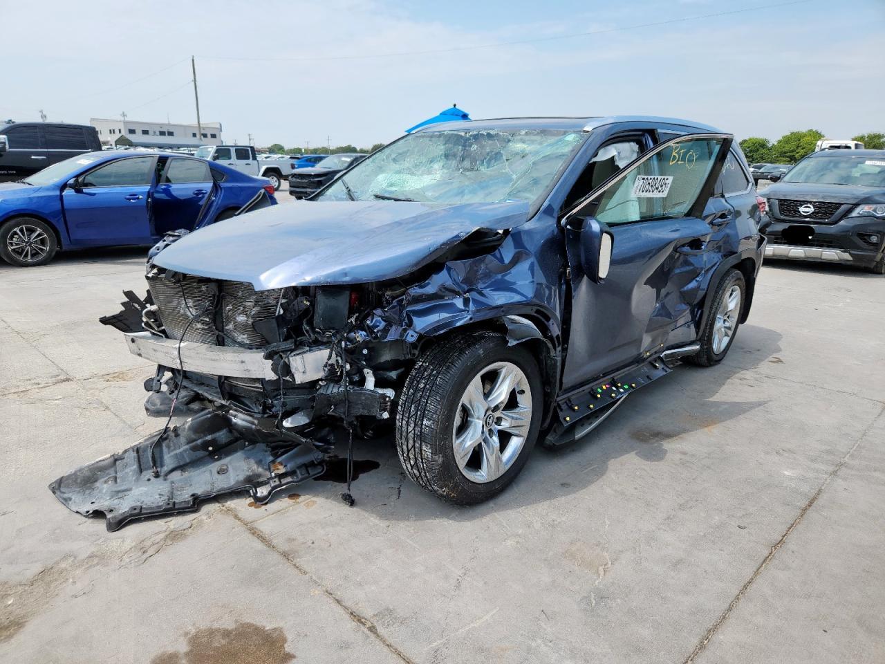 TOYOTA HIGHLANDER 2018