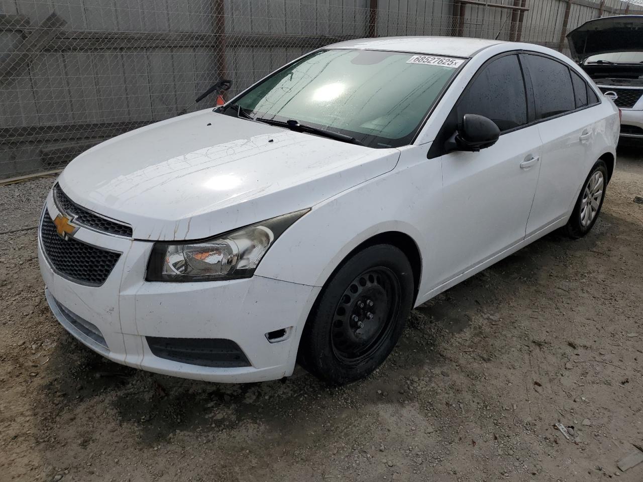 CHEVROLET CRUZE LS 2013