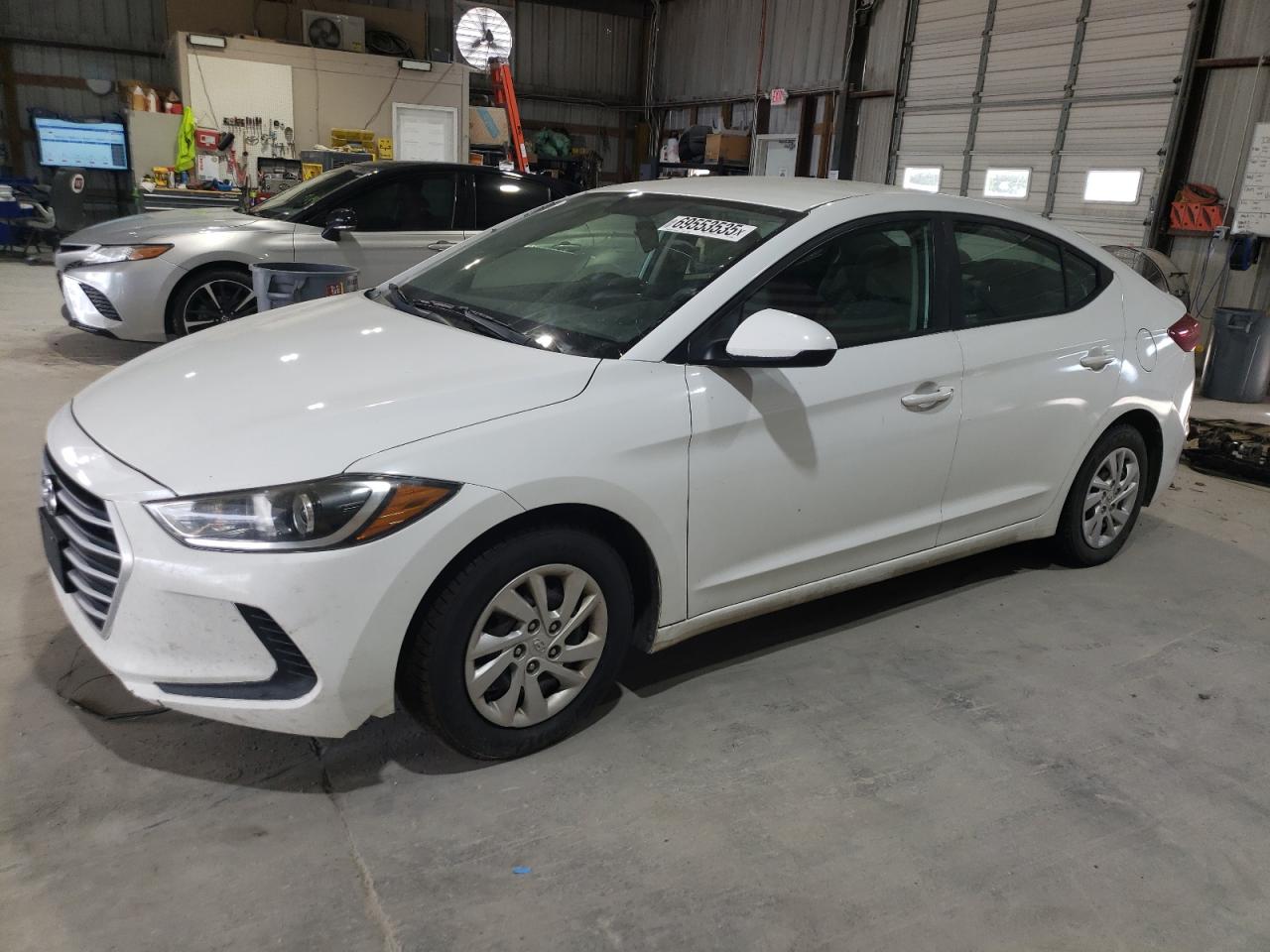 HYUNDAI ELANTRA SE 2017