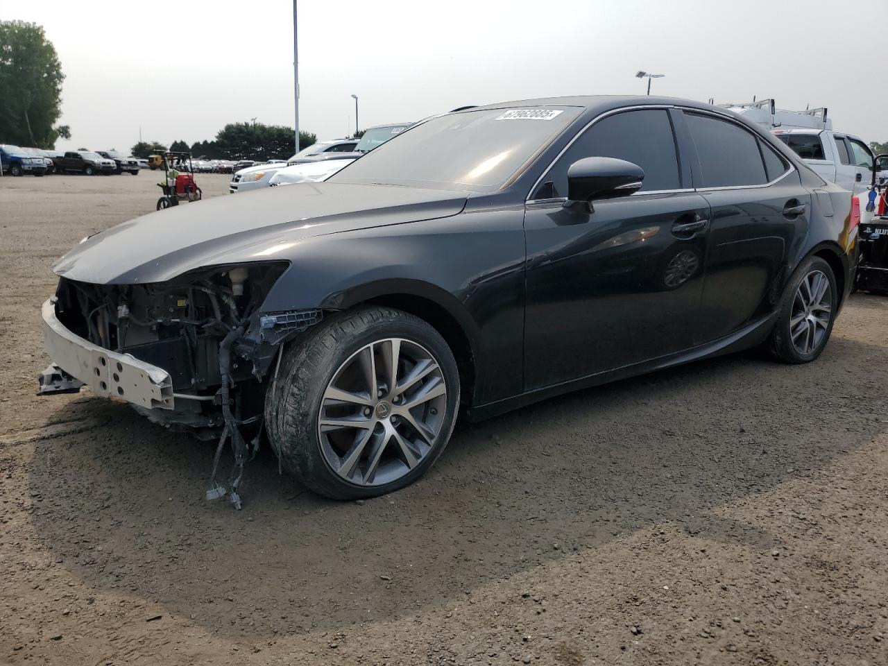 LEXUS IS 2019