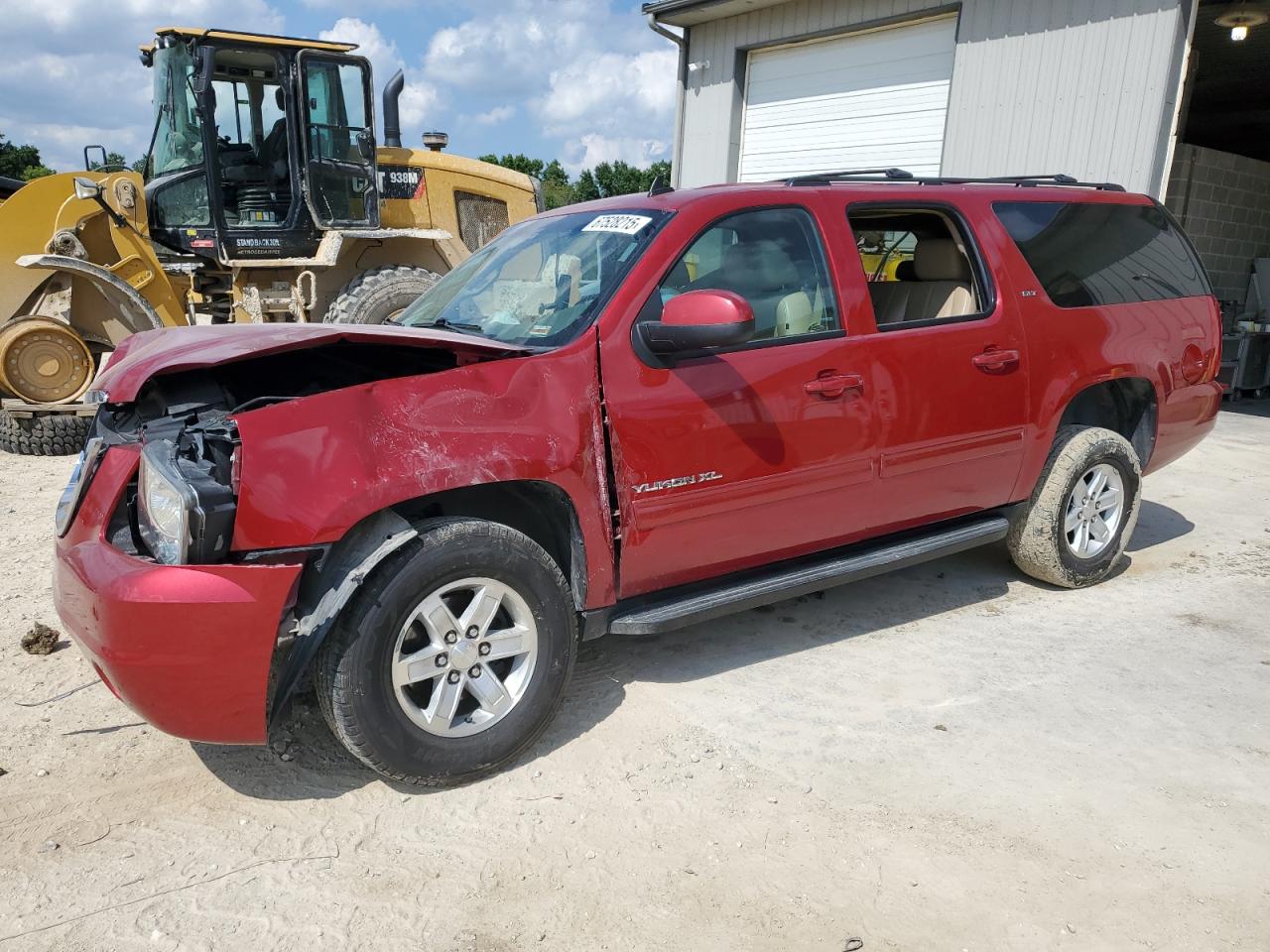 GMC YUKON XL K1500 SLT 2013
