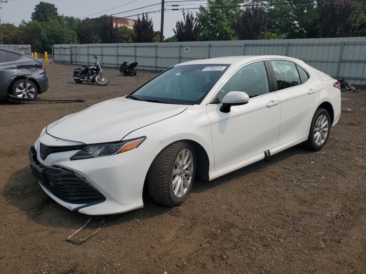 TOYOTA CAMRY LE 2020