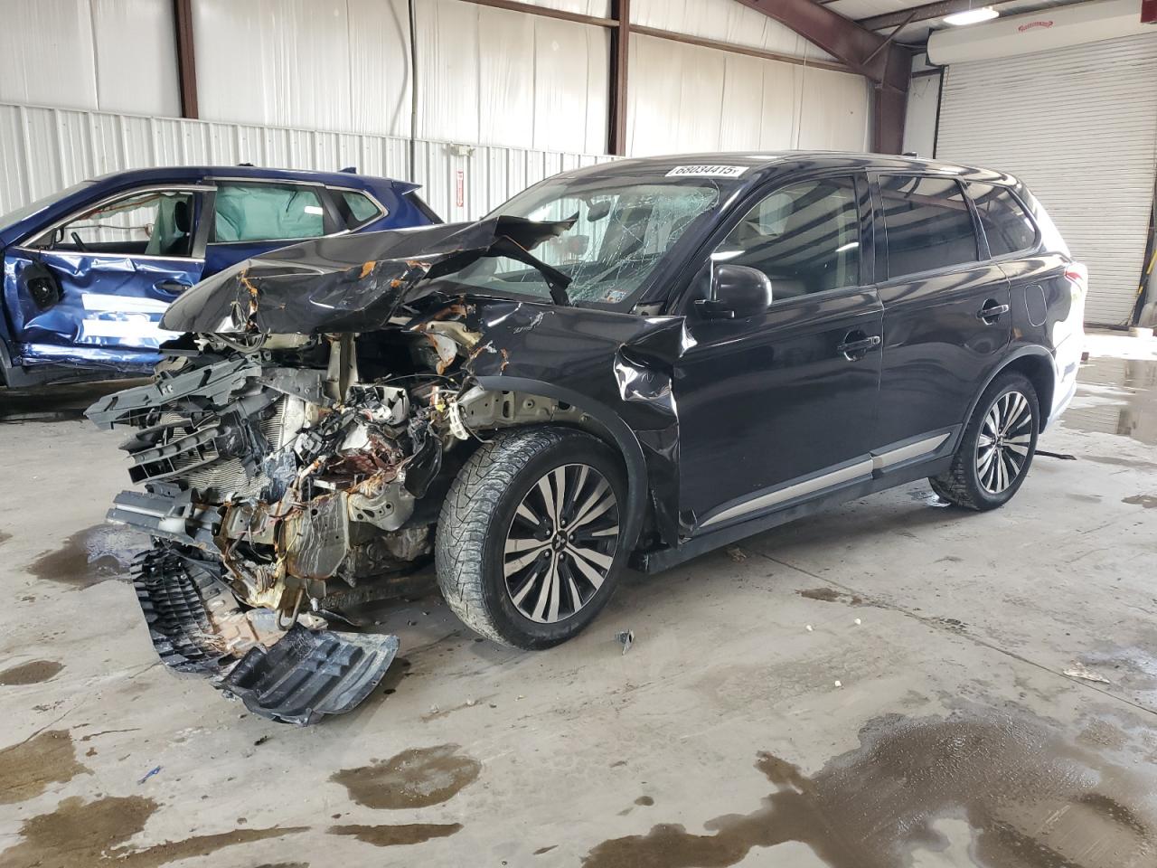 MITSUBISHI OUTLANDER 2019