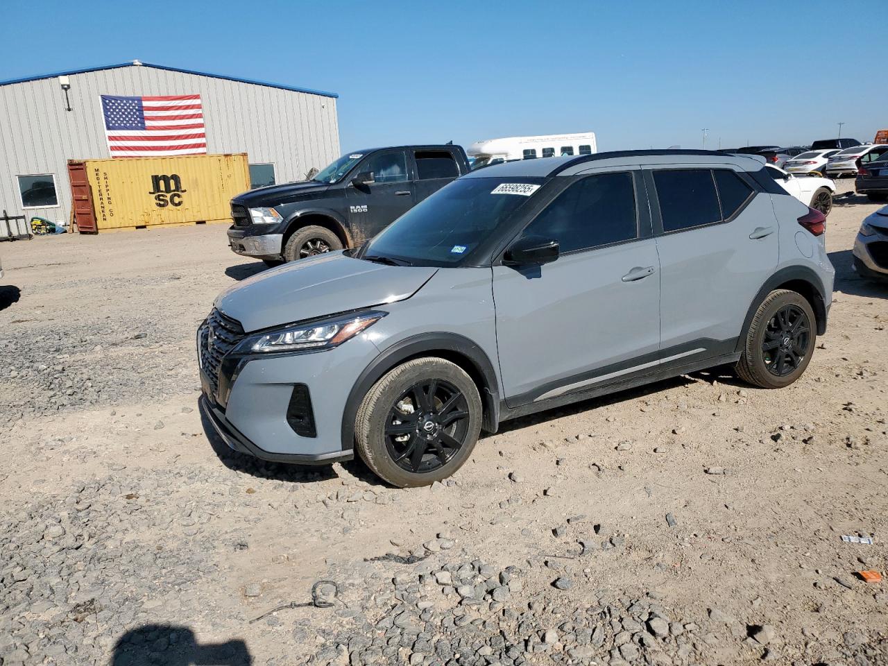 NISSAN KICKS SR 2024