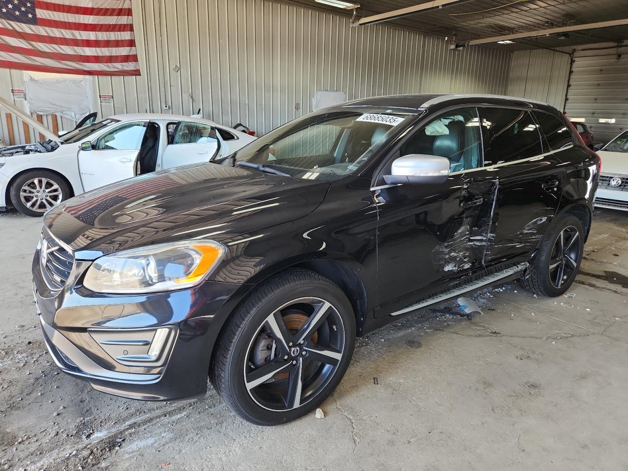 VOLVO XC60 T6 R- 2015